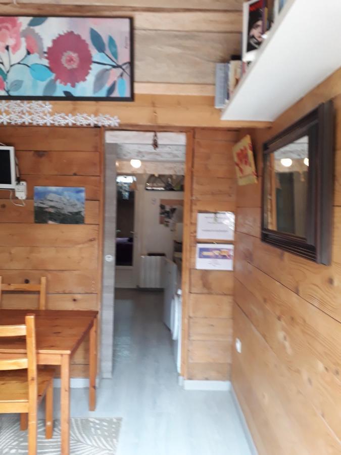 Patin Couffin Hotel Puyloubier Exterior foto